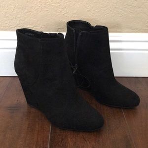 Black wedge booties new with tags size 6